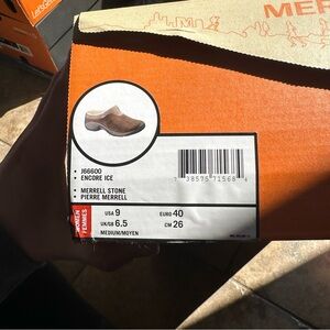 NWT Merrell Encore Ice Clogs in Brown in box